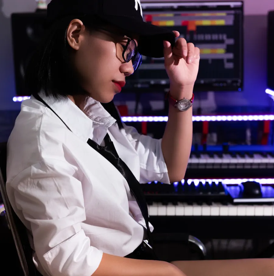 Trung Tâm Âm Nhạc Huyền Piano