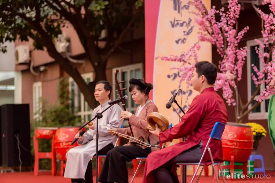 Trung Tâm Âm Nhạc Hà Thành