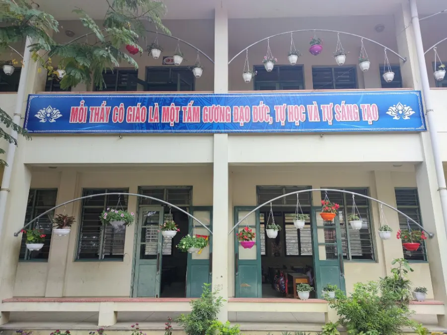Trường Tiểu Học Xuất Hóa - Bắc Kạn