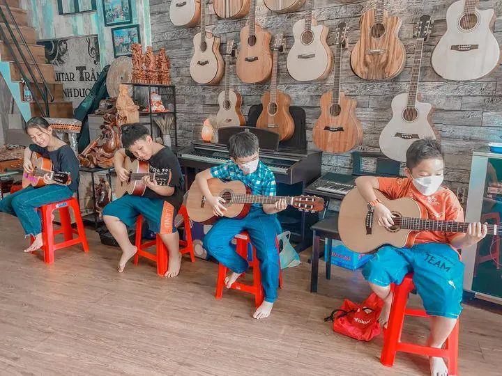 Trung Tâm Âm Nhạc Trần Bình Dương