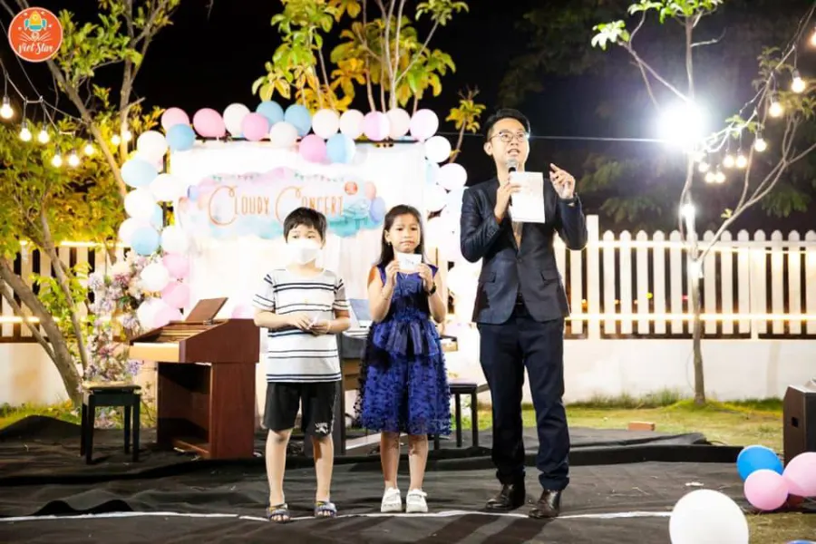 Trung Tâm Đào Tạo Âm Nhạc Viet Star