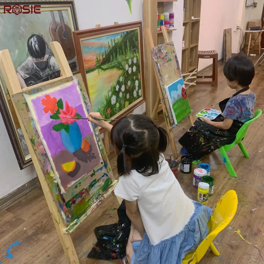 Trung Tâm Mỹ Thuật Rosie