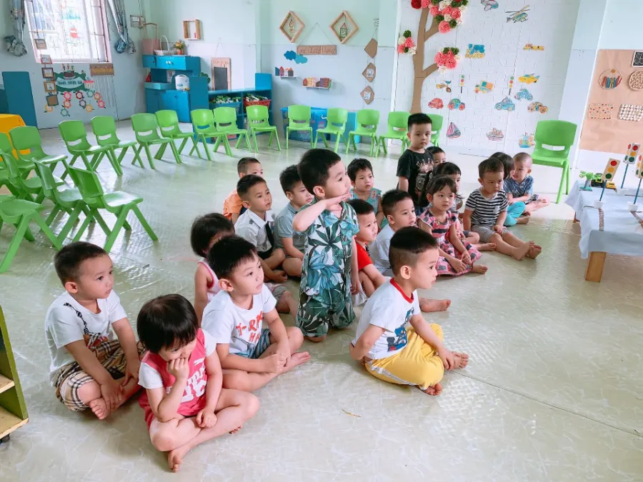Trường Mầm Non X Hai Mươi