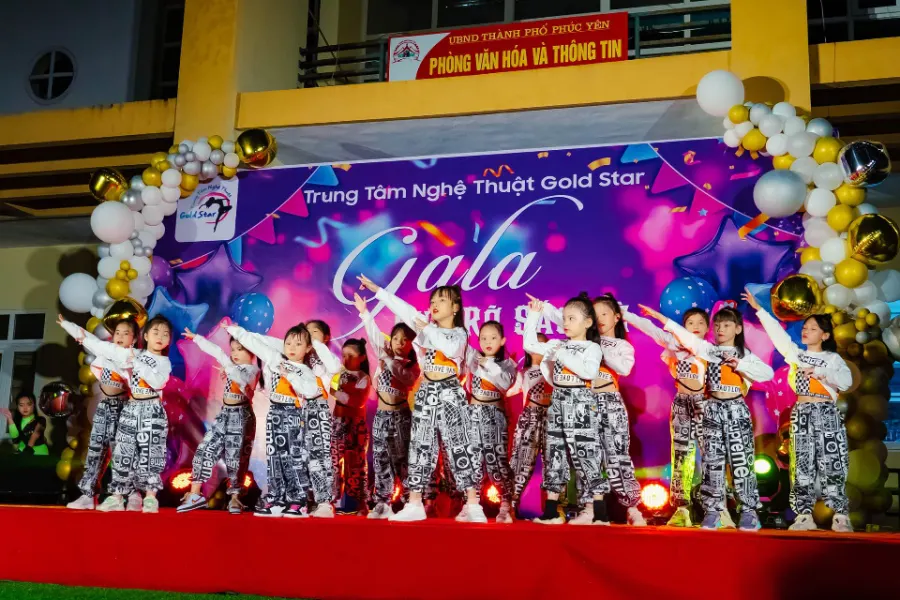 Trung Tâm Nghệ Thuật Gold Star