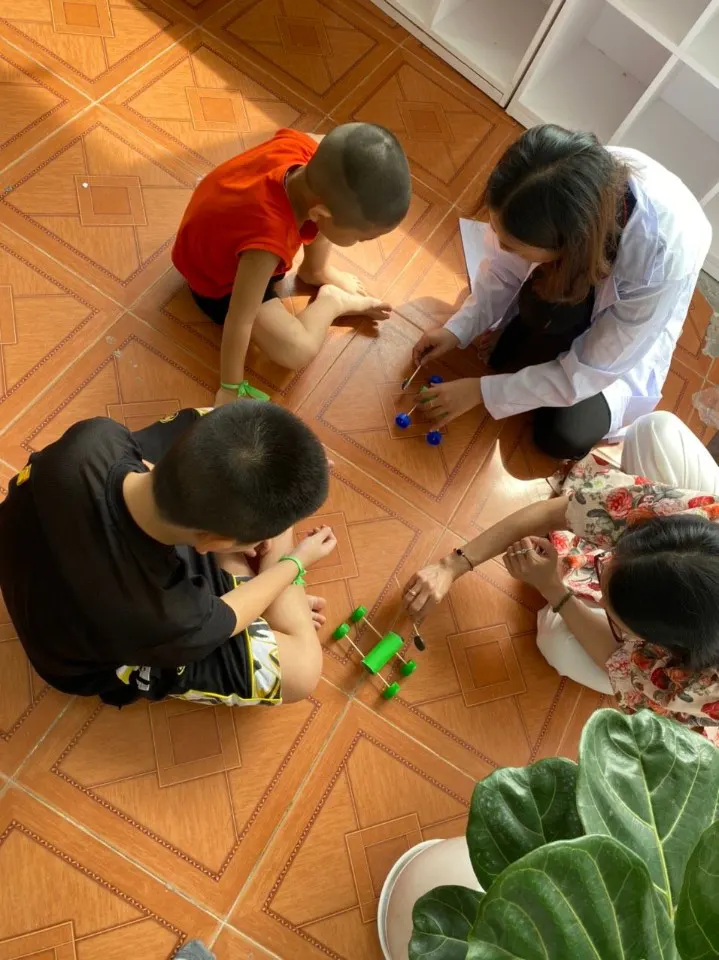 Trung Tâm BrainSTEM English Academy