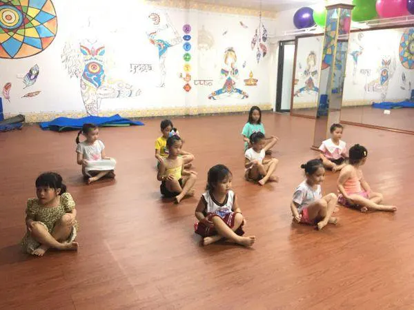 Trung Tâm Đào Tạo Năng Khiếu Búp Sen Xanh