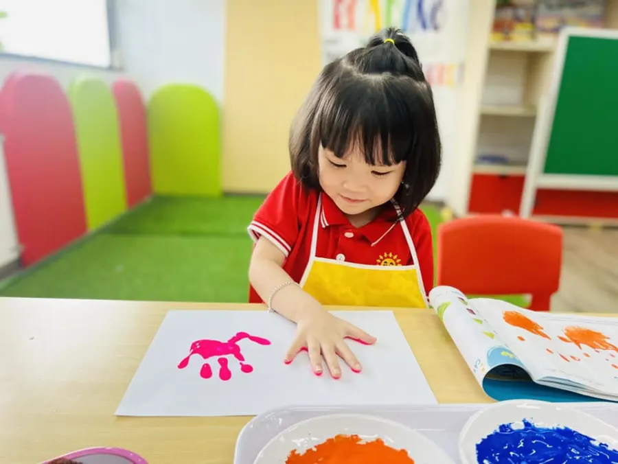 Trường Mầm Non Mặt Trời Bé Thơ (Little Sun)