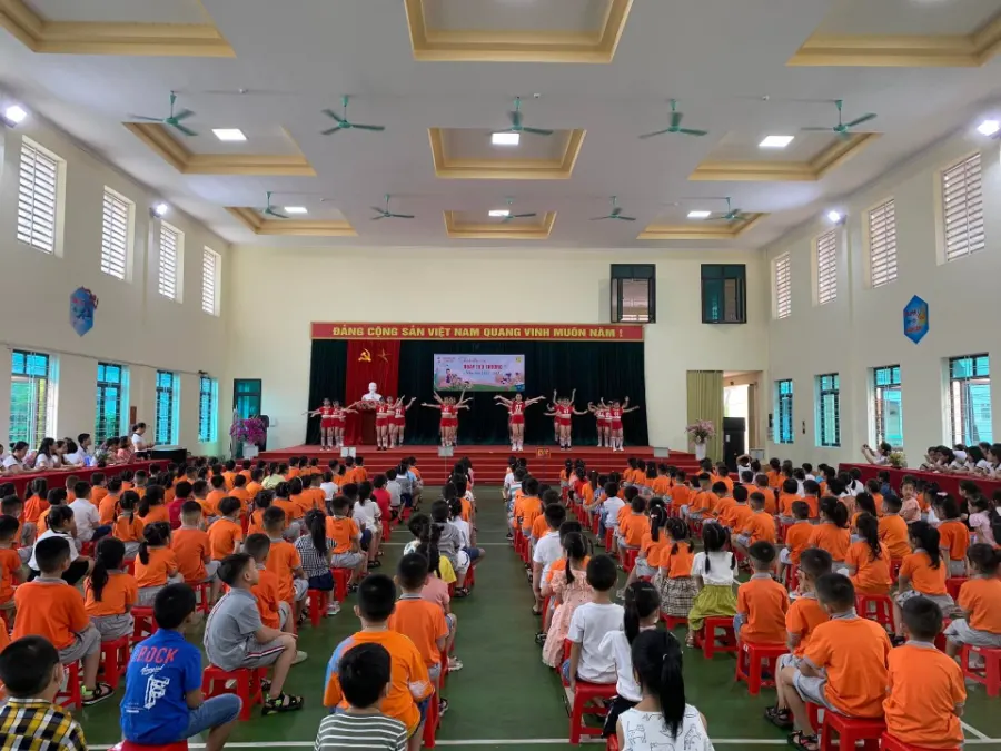 Trường Tiểu Học Lê Văn Tám