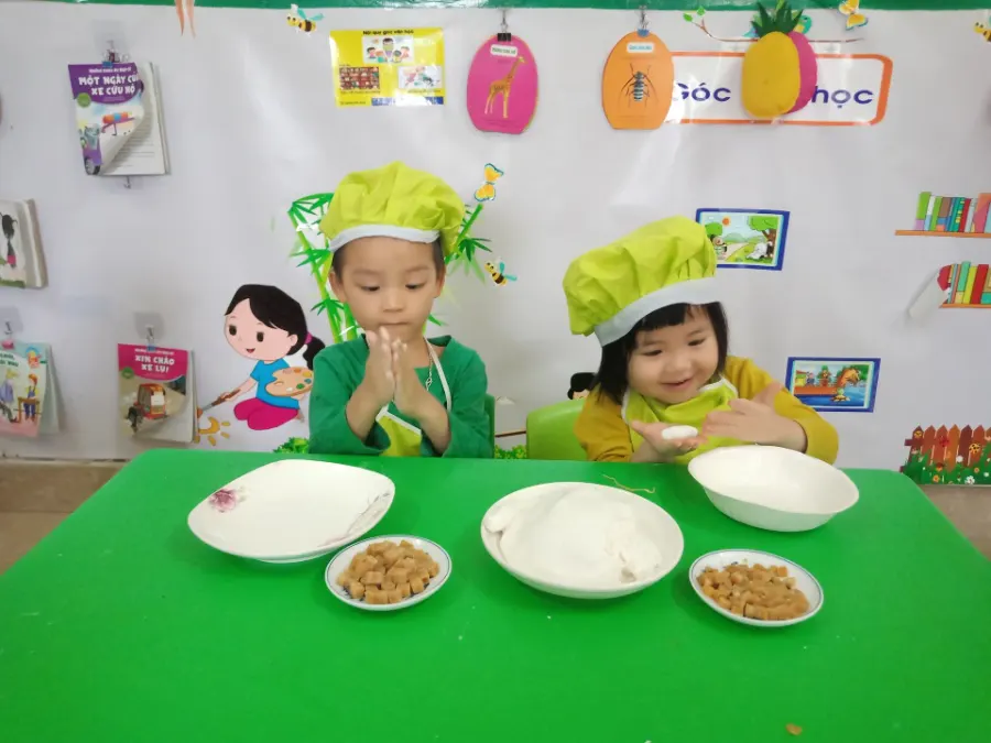 Trường Mầm Non Hoa Sữa