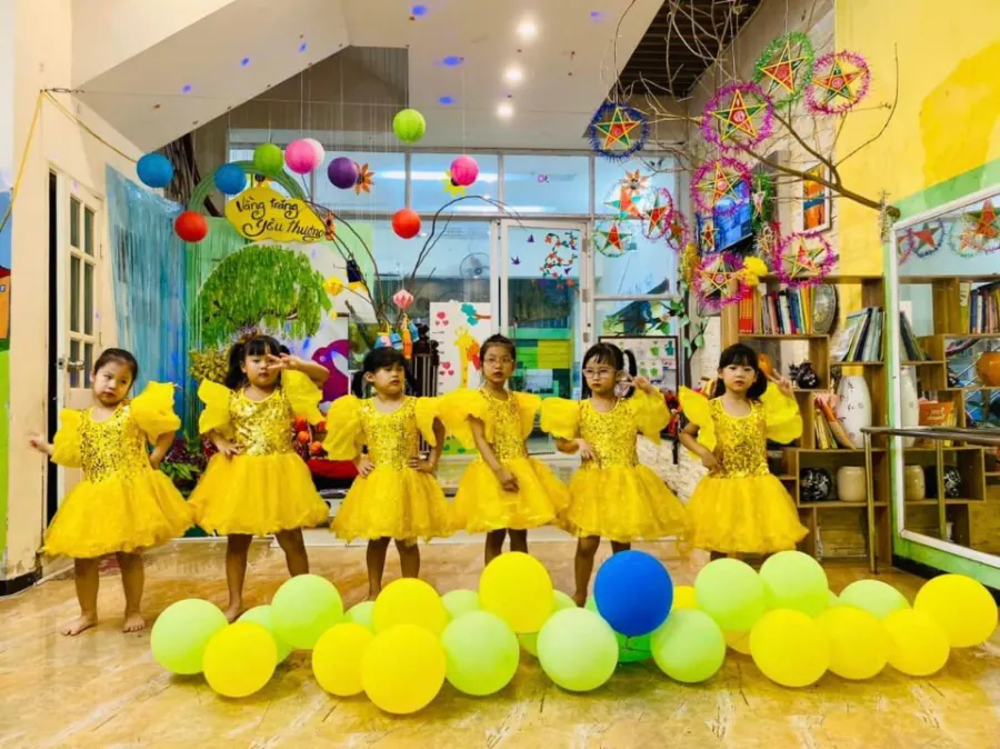 Trường Mầm Non Hoa Sen
