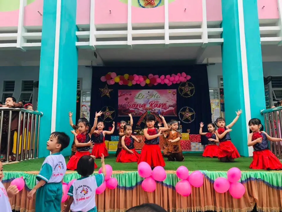 Trường Mầm Non Hoa Cúc