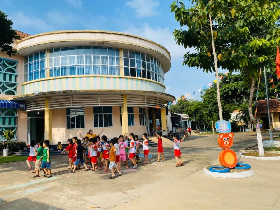 Trường Mầm Non Hoa Mai
