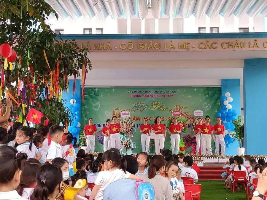 Trường Mầm Non Hà Huy Tập