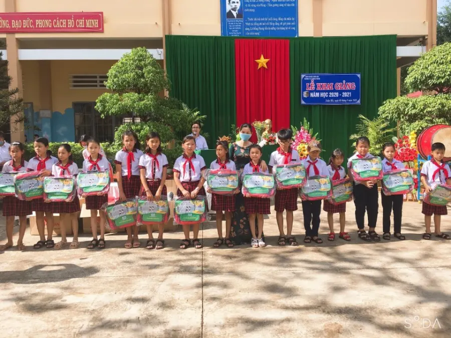 Trường Tiểu Học Lê Hồng Phong