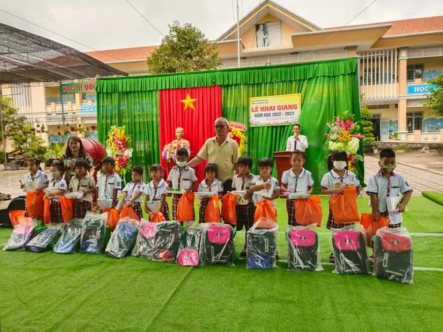 Trường Tiểu Học Nguyễn Viết Xuân