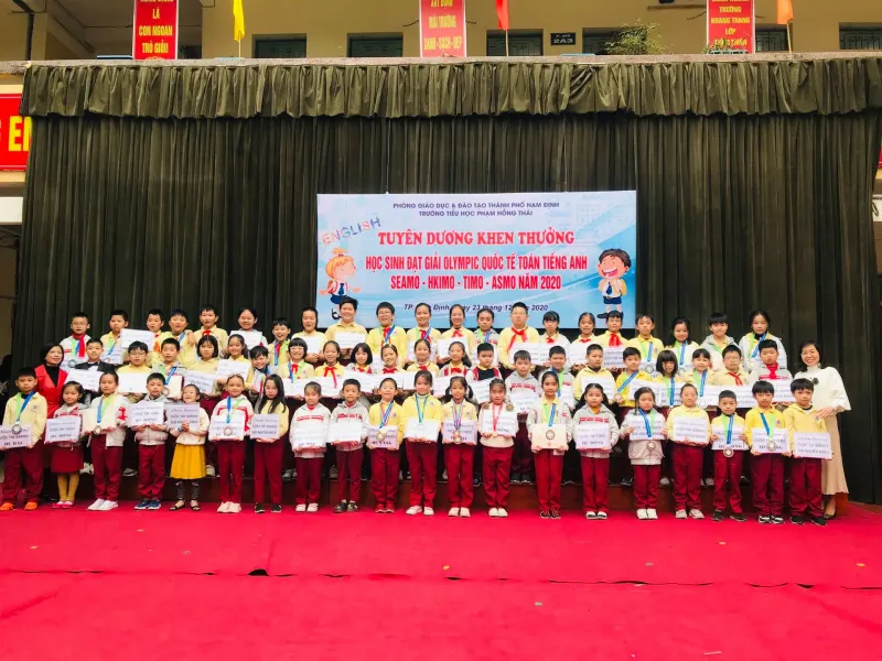 Trường Tiểu Học Phạm Hồng Thái