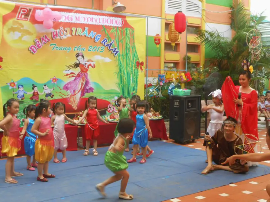 Trường mầm non Phù Đổng