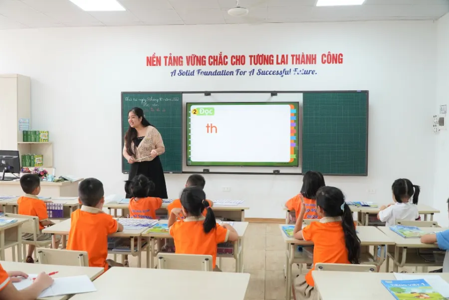 Trường Tiểu học và THCS Eduwin School