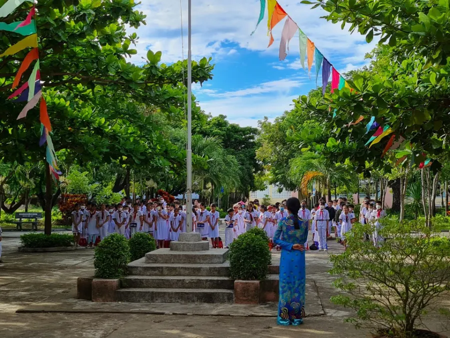Trường Tiểu Học Lê Hồng Phong