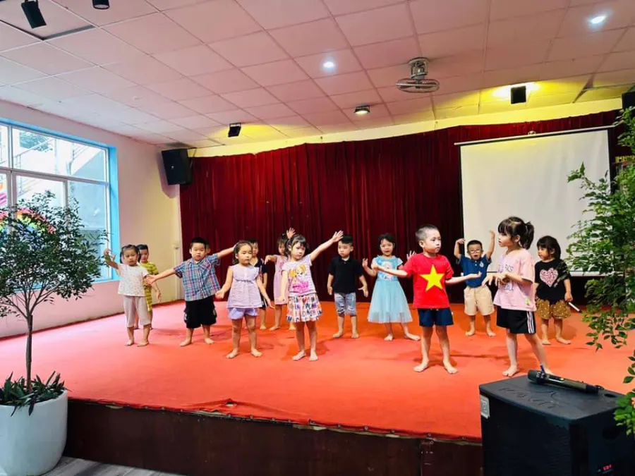 Trường Mầm Non Lâu Đài Xanh