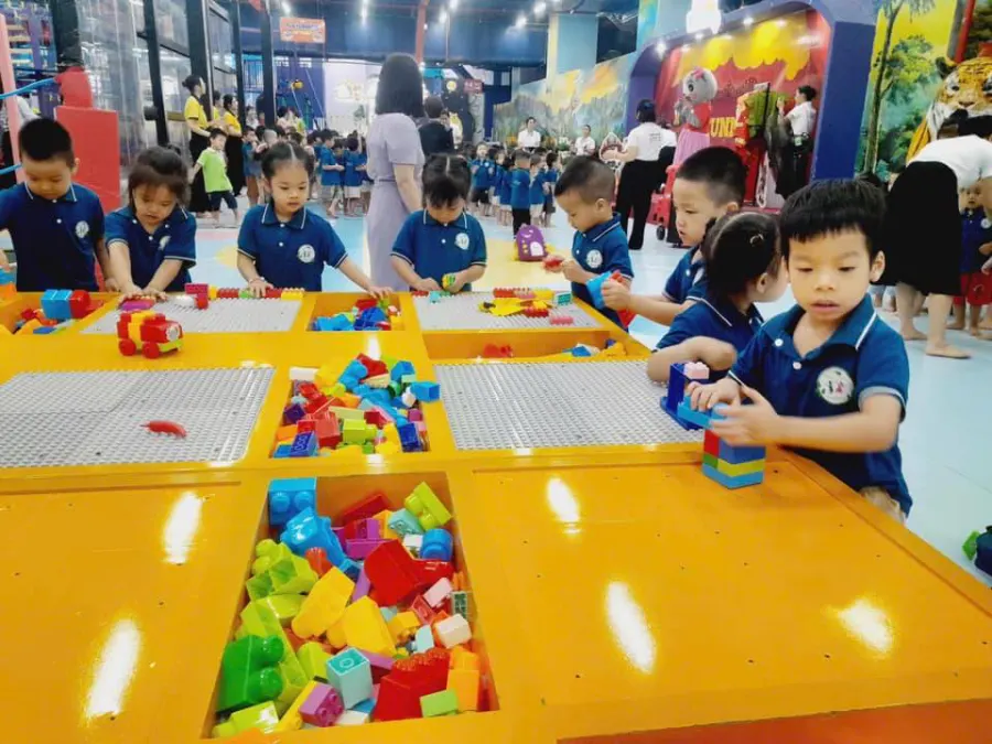 Trường Mầm Non Lâu Đài Xanh