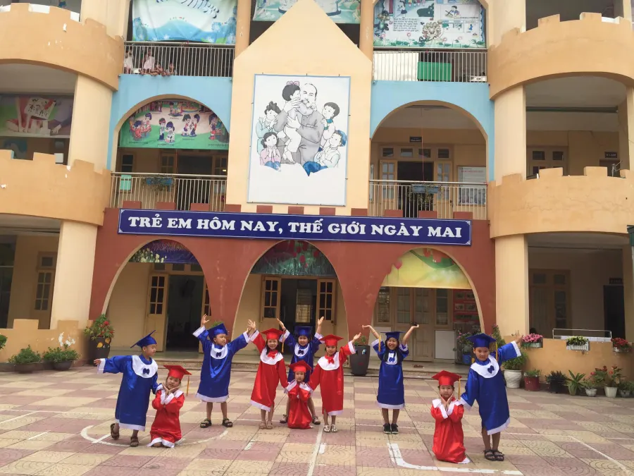 Trường mầm non 8-3