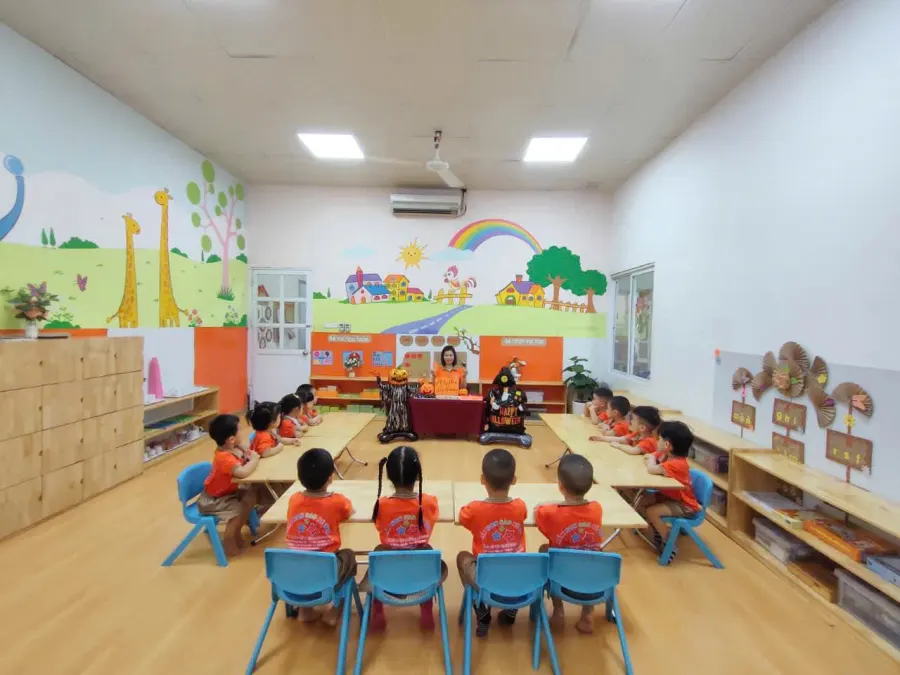 Little Star Montessori Preschool - Trường mầm non song ngữ Sao Bé Thơ