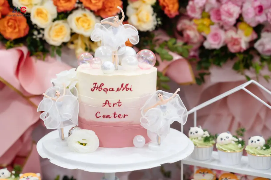 Trung Tâm Nghệ thuật Họa Mi Bắc Giang