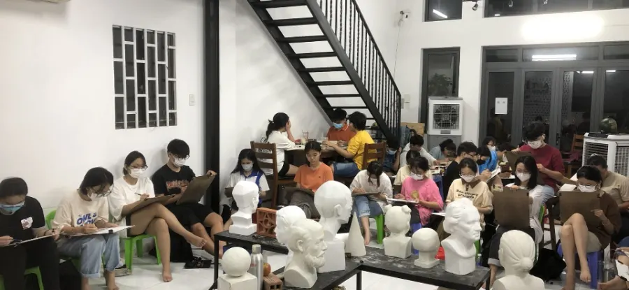 Lớp Vẽ Thầy Hồ - Bạch Đằng, Phú Cường (CS1)