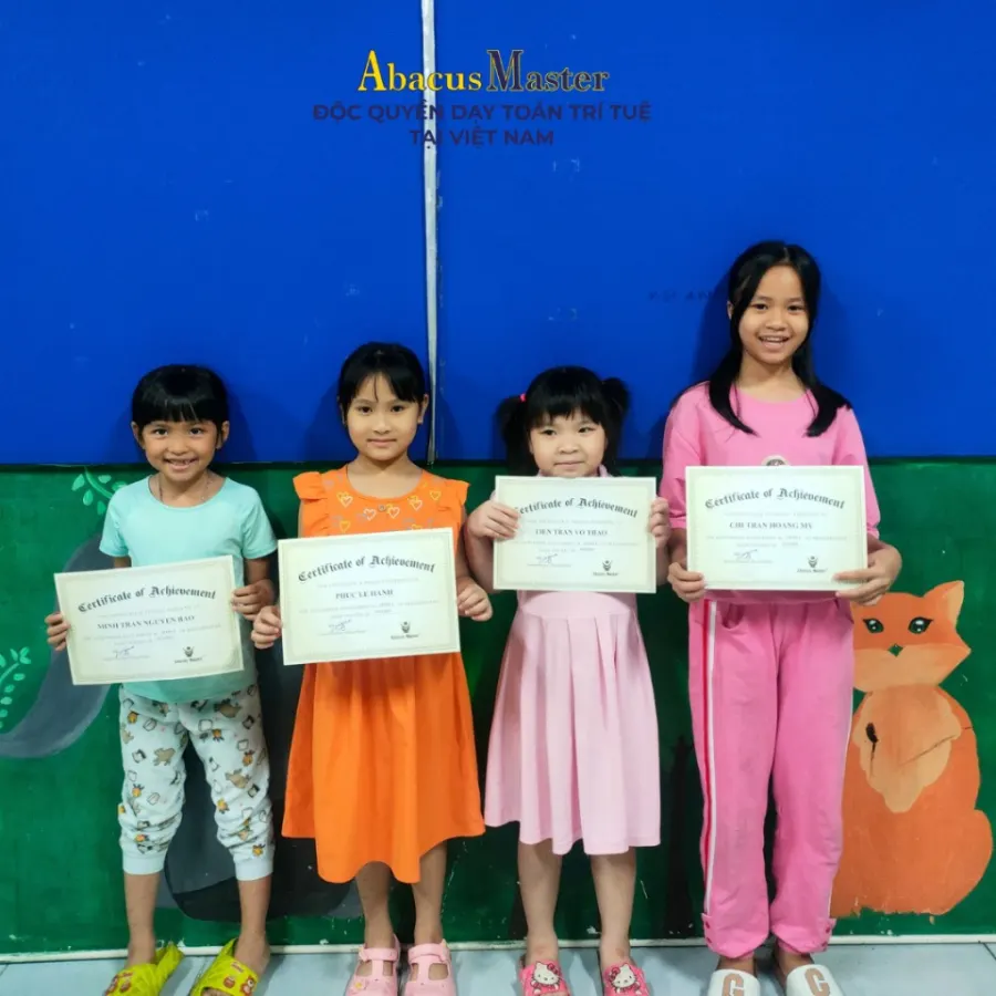 Toán Trí Tuệ Abacus Master