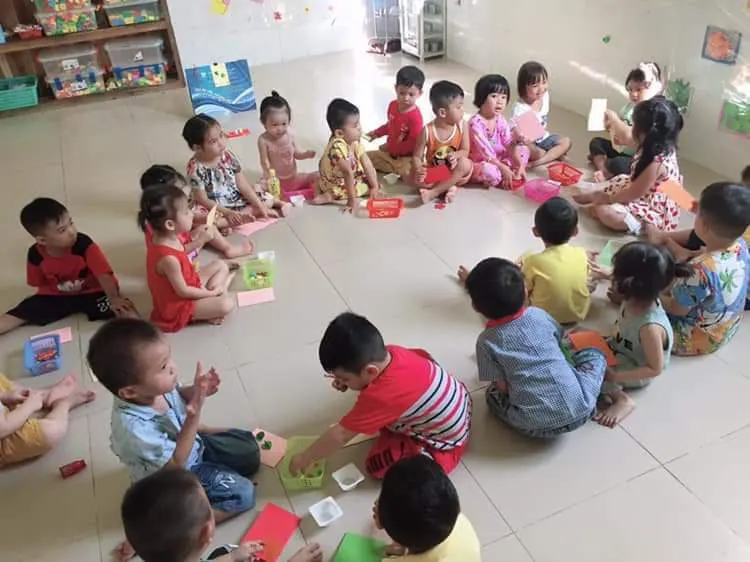 Mầm non Vàng Anh
