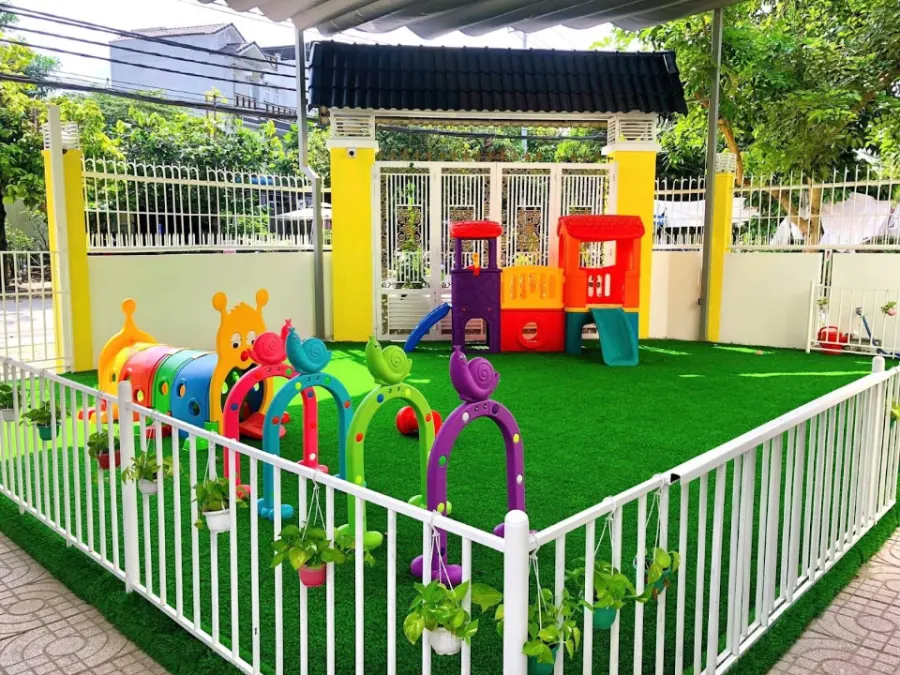Mầm non Hồng Hà
