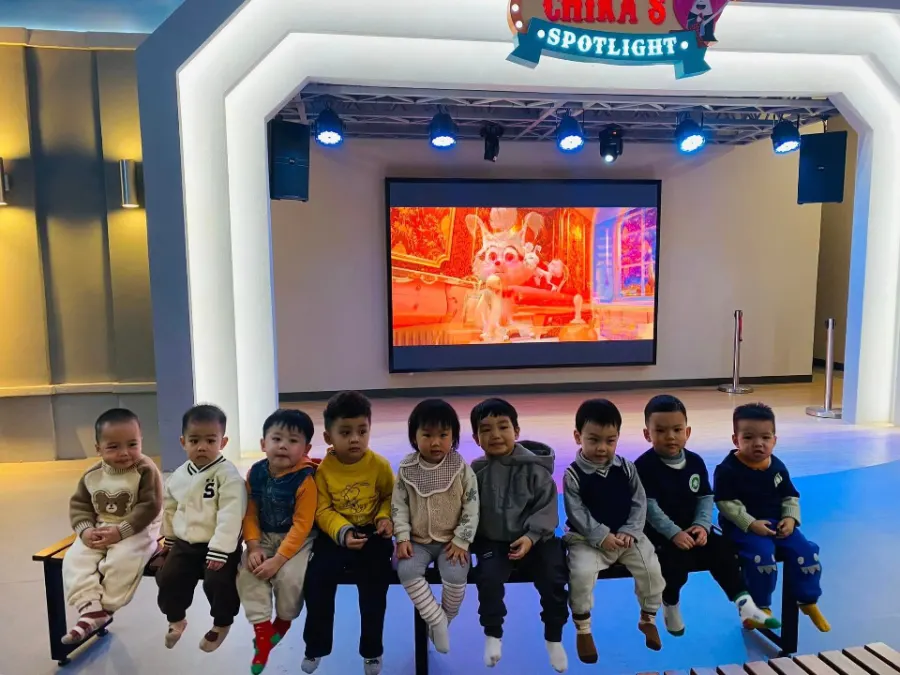 Mầm Non Những Người Bạn Nhỏ ( Little Friends Montessori ) - Lê Trọng Tấn, Hà Đông