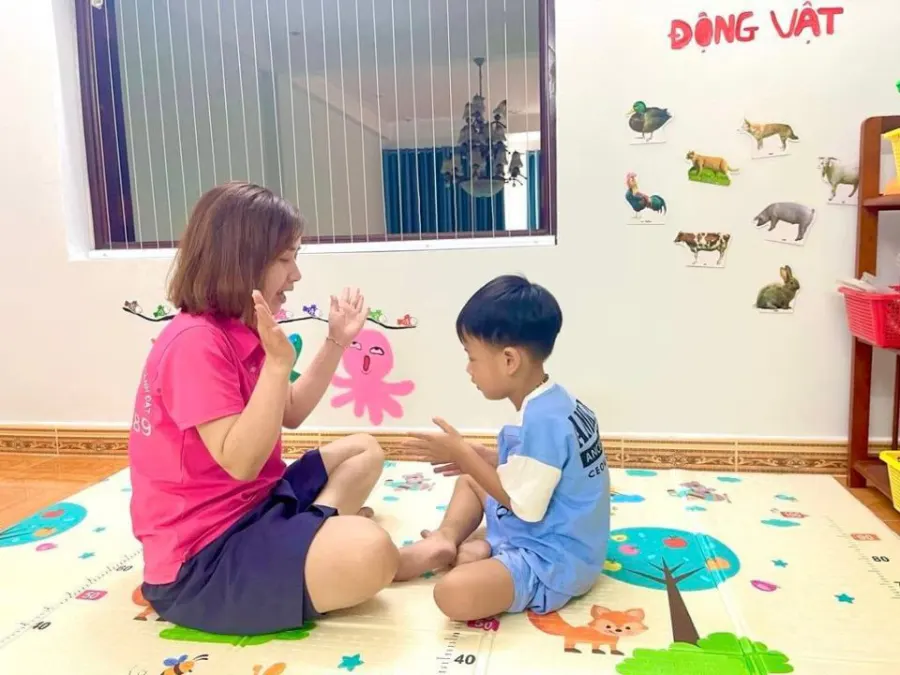 Trung Tâm dạy trẻ chậm nói, trẻ tự kỷ An Khánh Nhung
