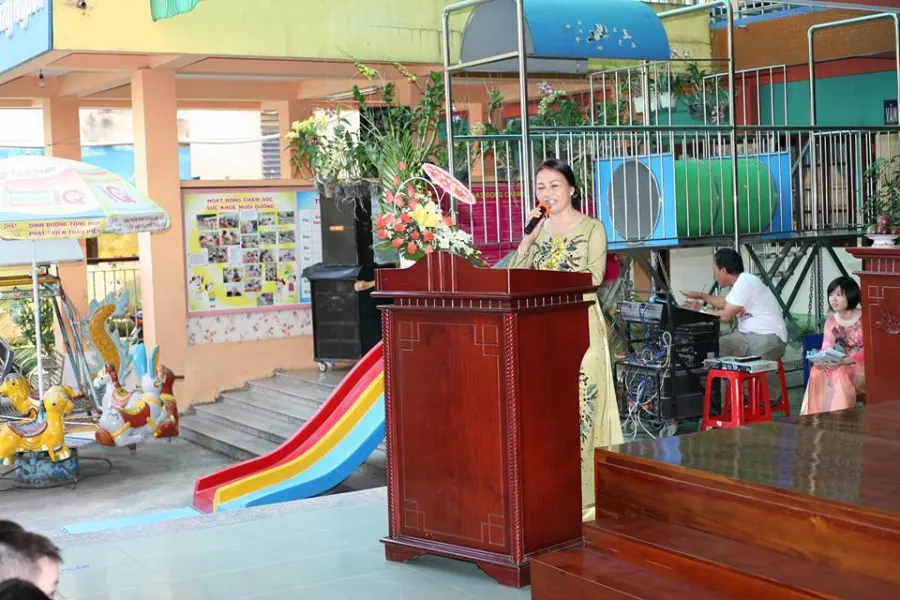 Trường mầm non Hoa Hồng