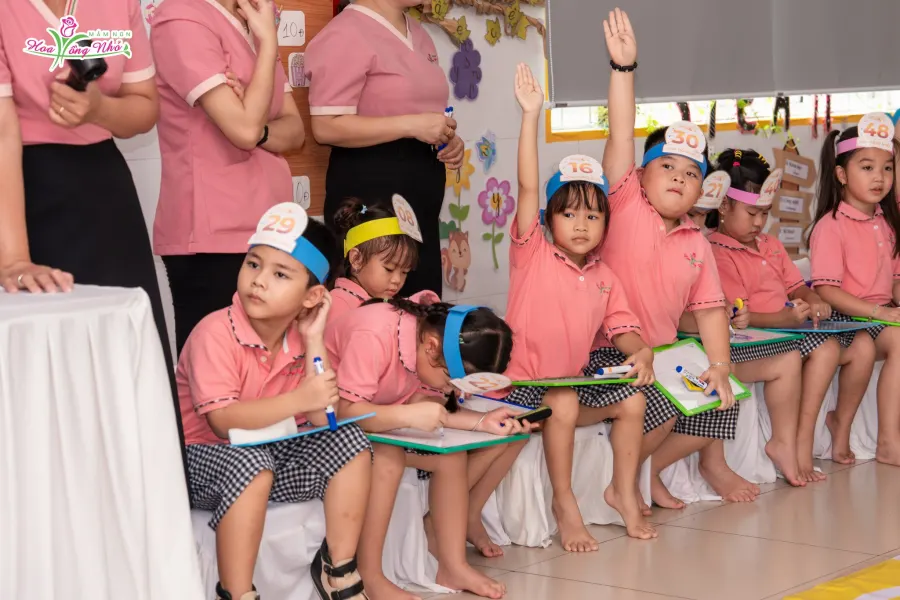 Trường Mầm Non Hoa Hồng Nhỏ