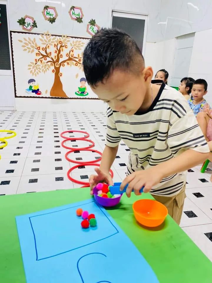 Trường Mầm Non Ốc Sên