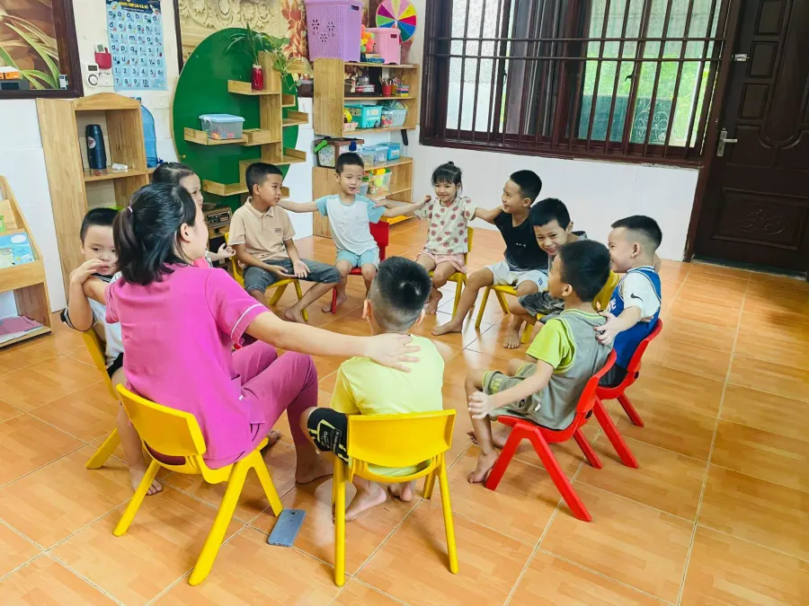 Mầm Non Hoà Nhập Hoa Nắng