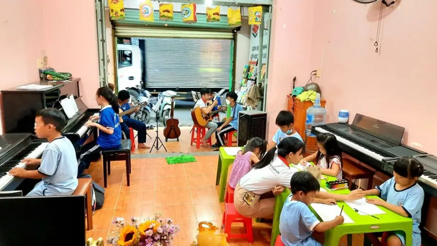 Trung Tâm Gia Sư Nắng Xanh