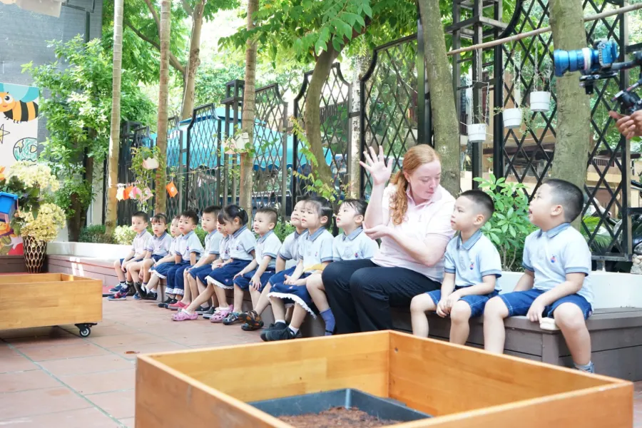 Mầm non Song ngữ LadyBird (LELC)