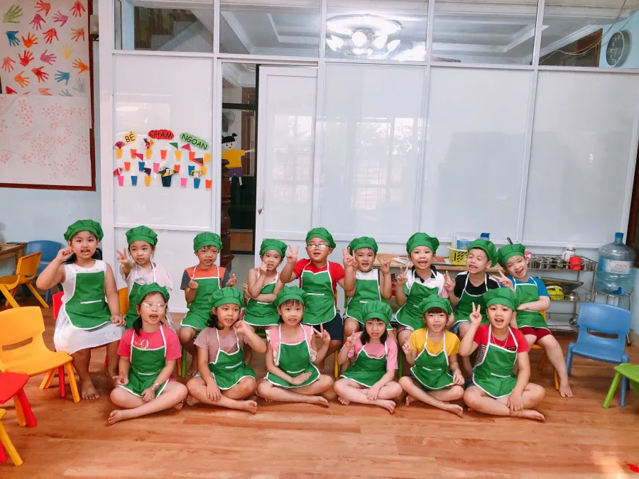 Mầm non Song ngữ Hoa Sen (LOTUS MONTESSORI) - Lĩnh Nam