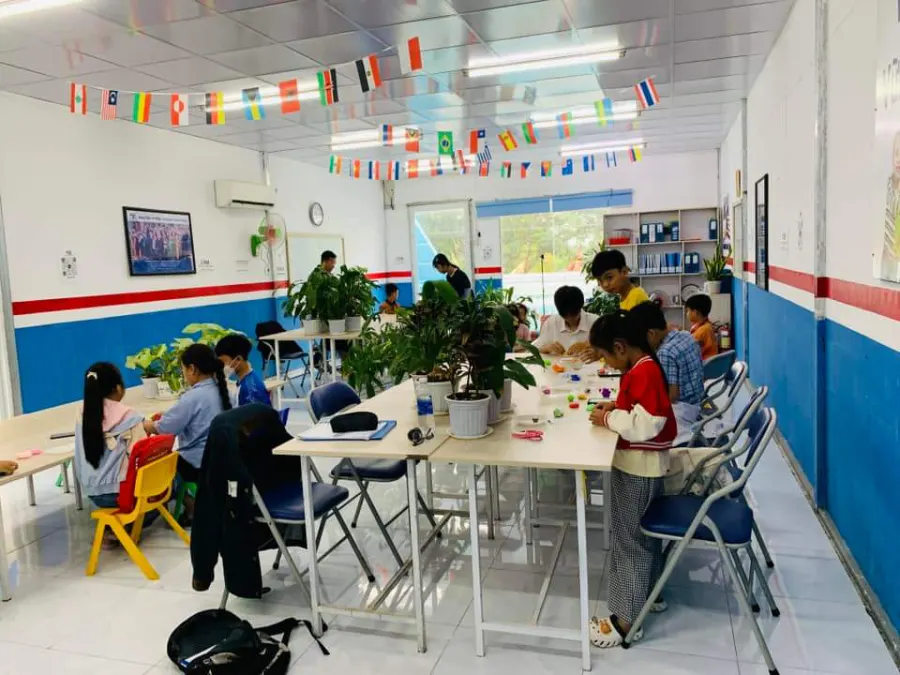 Trung tâm Anh Ngữ Hàn Lâm Mỹ - American Academic English HQ
