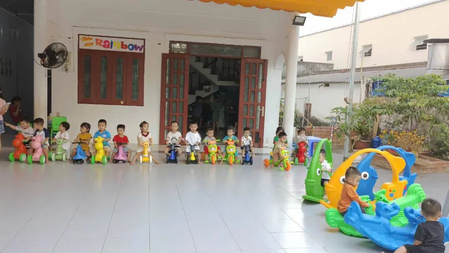 Trường Mầm Non Rainbow