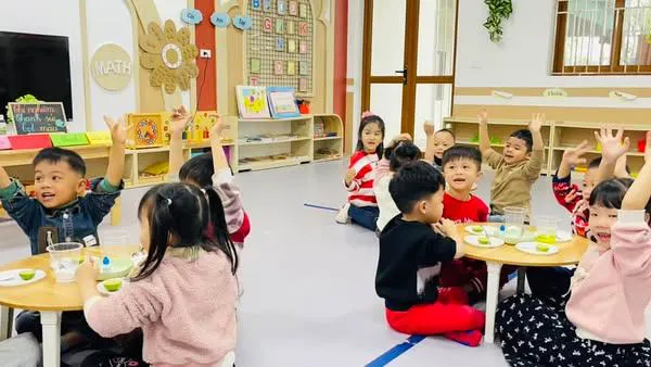 Trường Trường Liên cấp Mầm non, Tiểu học Starlight