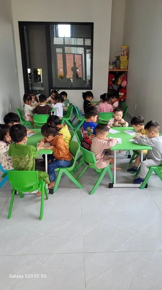 Trường Mầm non Cà Rốt