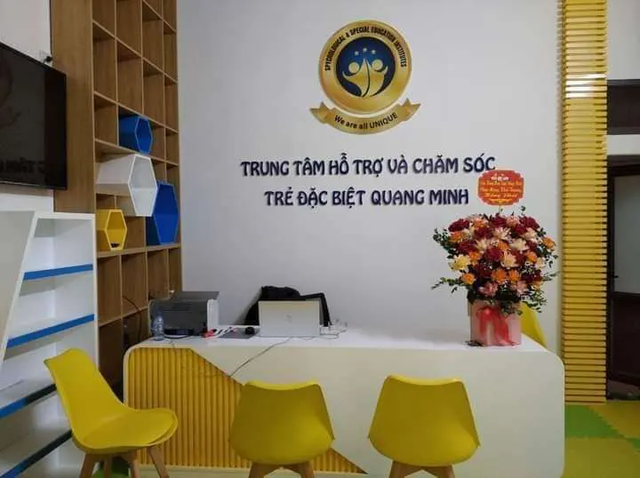 Trung tâm trẻ đặc biệt Quang Minh