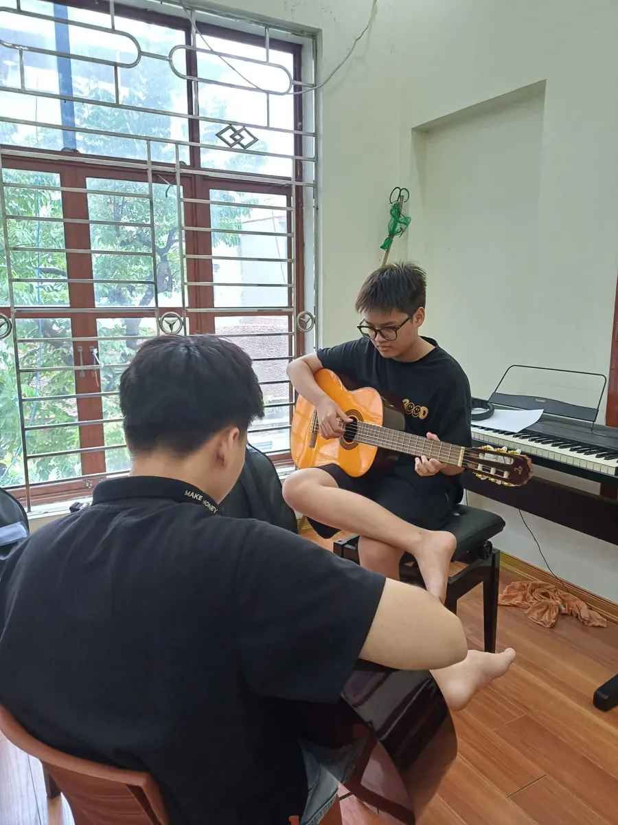 Trung tâm Âm nhạc và Nghệ thuật Let's Music