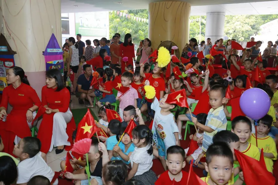 Trường mầm non Hoa Hồng