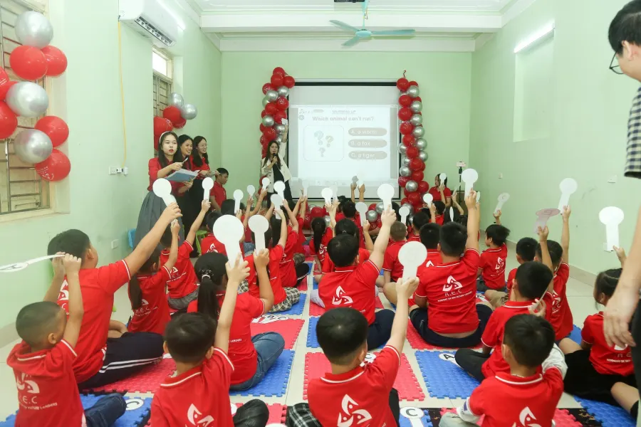Trung tâm Anh Ngữ Quốc Tế R.E.C