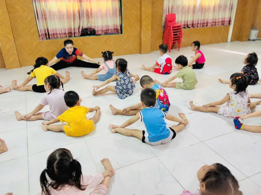 Trường Mầm non Ánh Khuyên